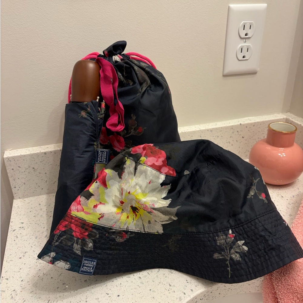 Joules Navy Floral Bucket Hat with Matching Poncho and Umbrella ☂️